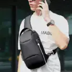 New Carbon Fiber Streamline Anti-Theft Sling Bag - Image 10